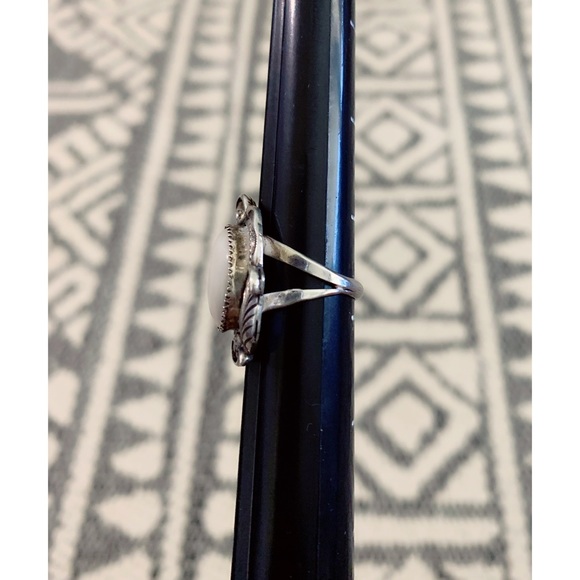 Navajo Sterling Silver White Moonstone Ring - Picture 3 of 5